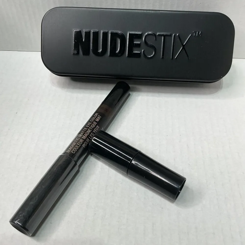Nudestix Magnetic Matte Eye Color Cocoa 2.8g With Tin & Sharpener - Long-Lasting